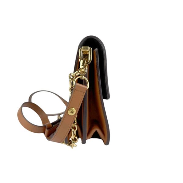 Dauphine - Image 2
